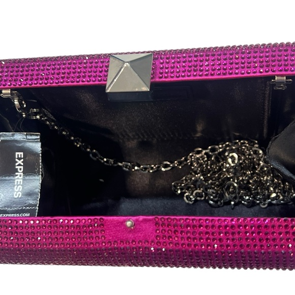 Sparkling Pink Clutch with few missing stones & scraped on one corner visible - Picture 11 of 14